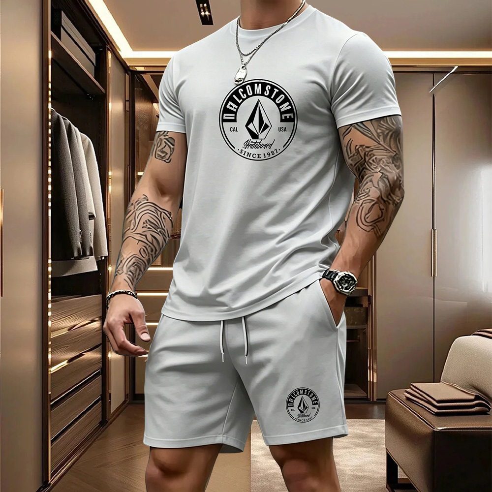 Men's Casual Sportswear 2-piec - Summer Clothing For Young Men 评论和价格