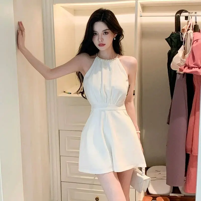 Cool White Woman Shorts Office - Summer Clothing Trends For Women 评论和价格
