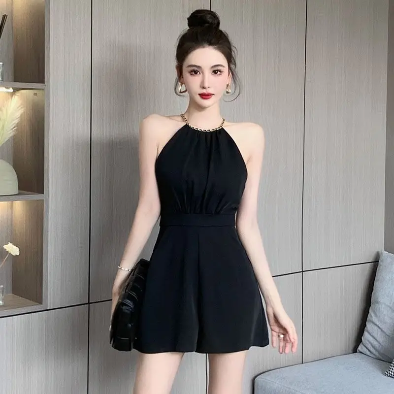 Cool White Woman Shorts Office - Summer Clothing Trends For Women 评论和价格