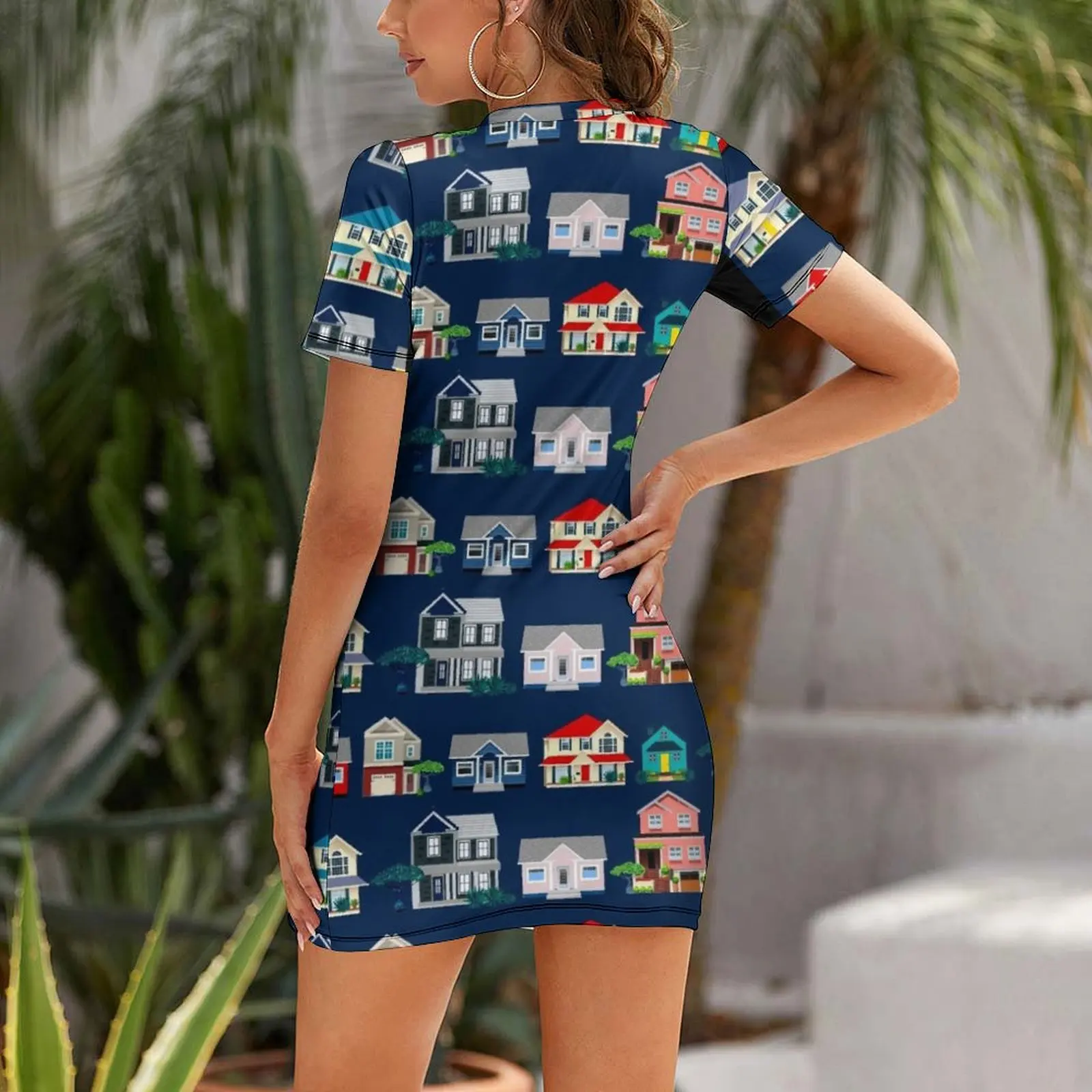 Houses on Street Short-Sleeved - Summer Clothing Online 评论和价格